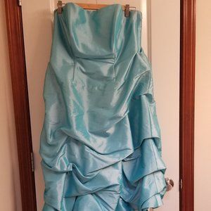 Strapless Homecoming/bridesmaid dress